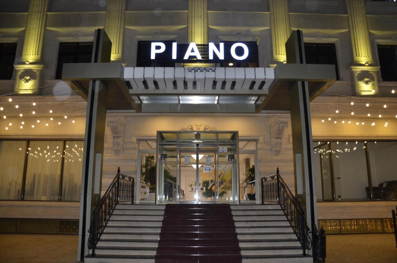 Piano Hotel Baku Exteriör bild